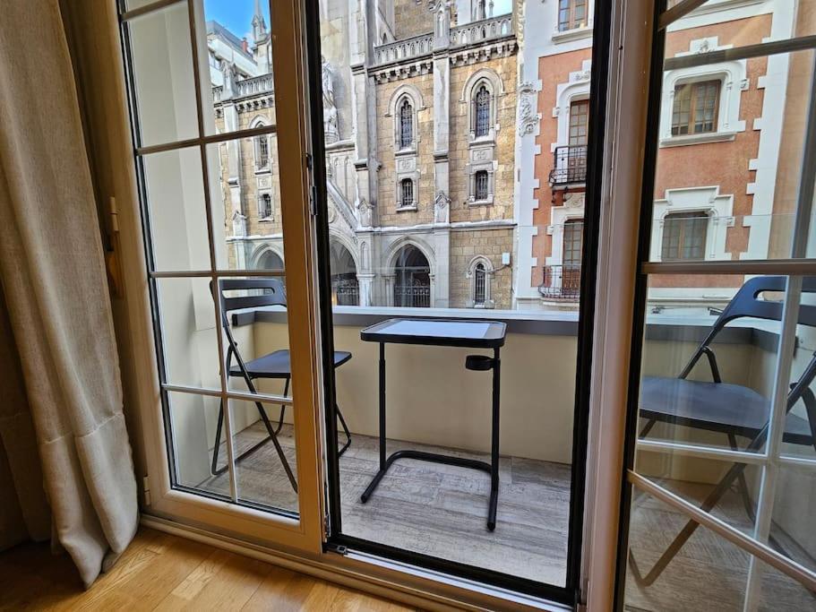 636A Gran Apartamento En Pleno Centro Οβιέδο Εξωτερικό φωτογραφία