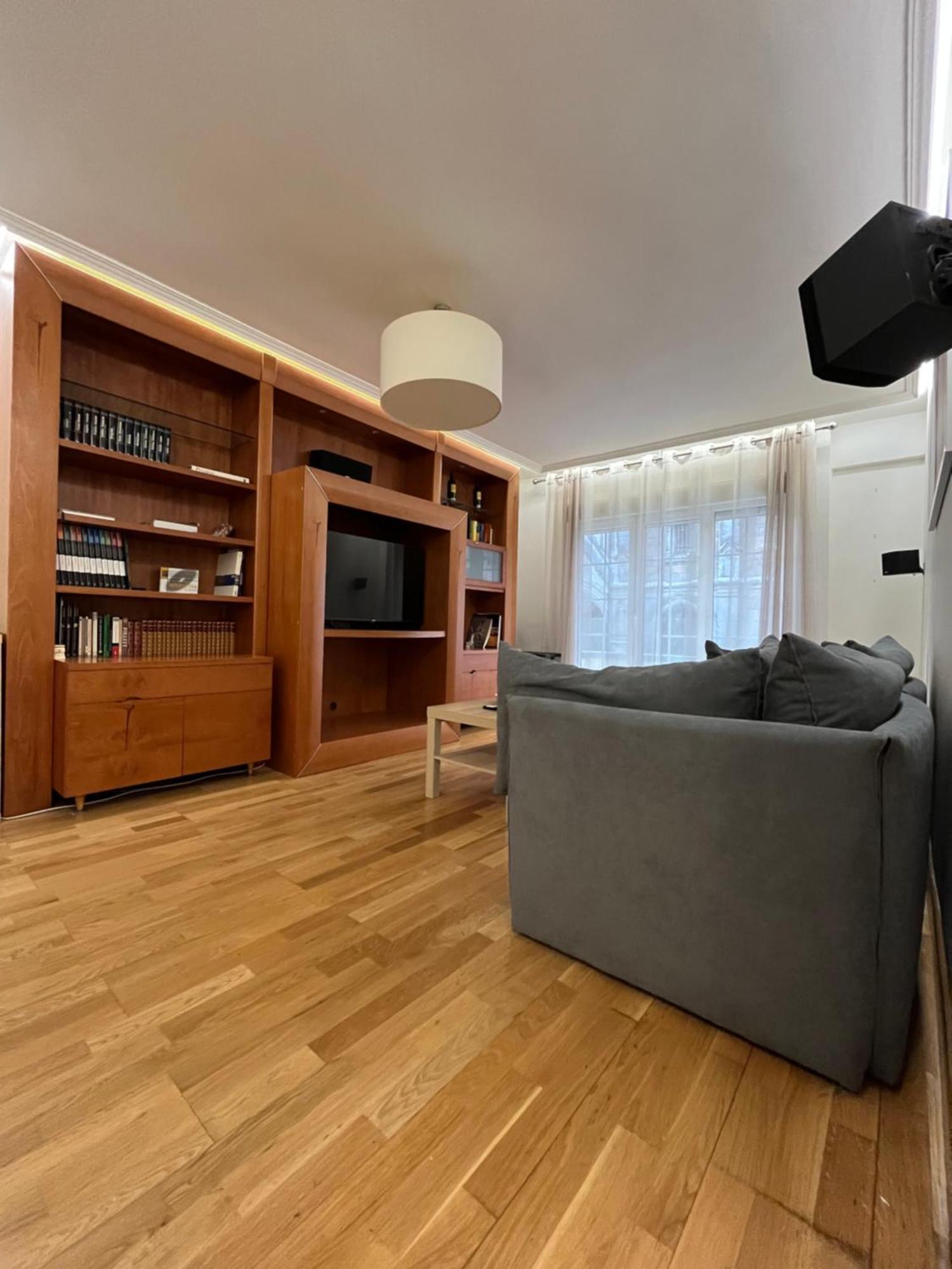 636A Gran Apartamento En Pleno Centro Οβιέδο Εξωτερικό φωτογραφία